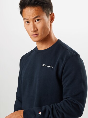 Coupe regular Sweat-shirt 'Legacy' Champion Authentic Athletic Apparel en bleu