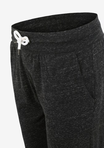 Athlecia Loose fit Workout Pants 'Clynen' in Black