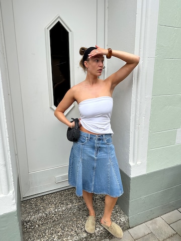 Denim Skirt Look by Levi’s®