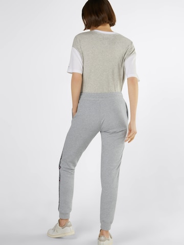 Effilé Pantalon Tommy Hilfiger Underwear en gris : derrière