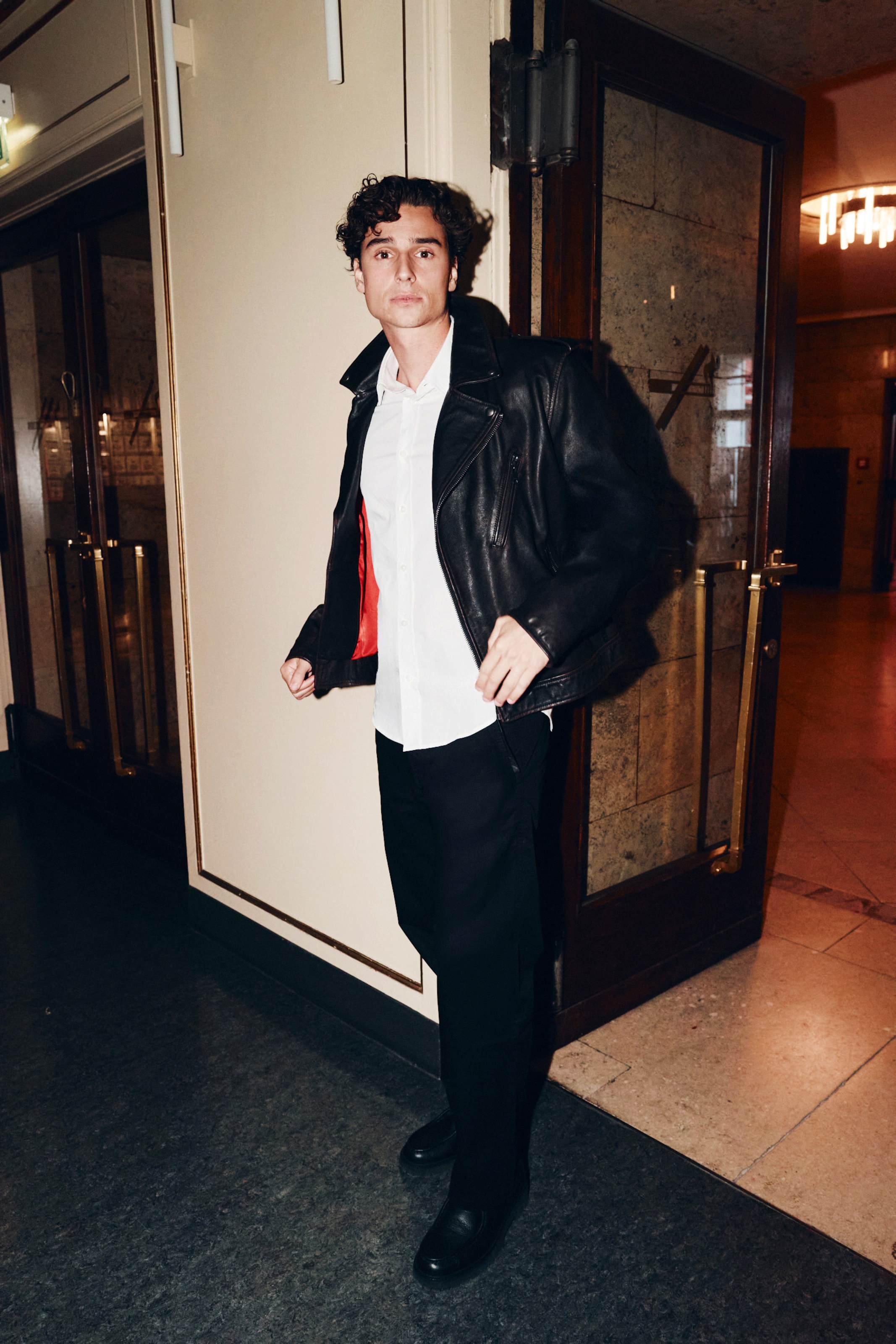 Alex - Elegant Cool Look by HUGO