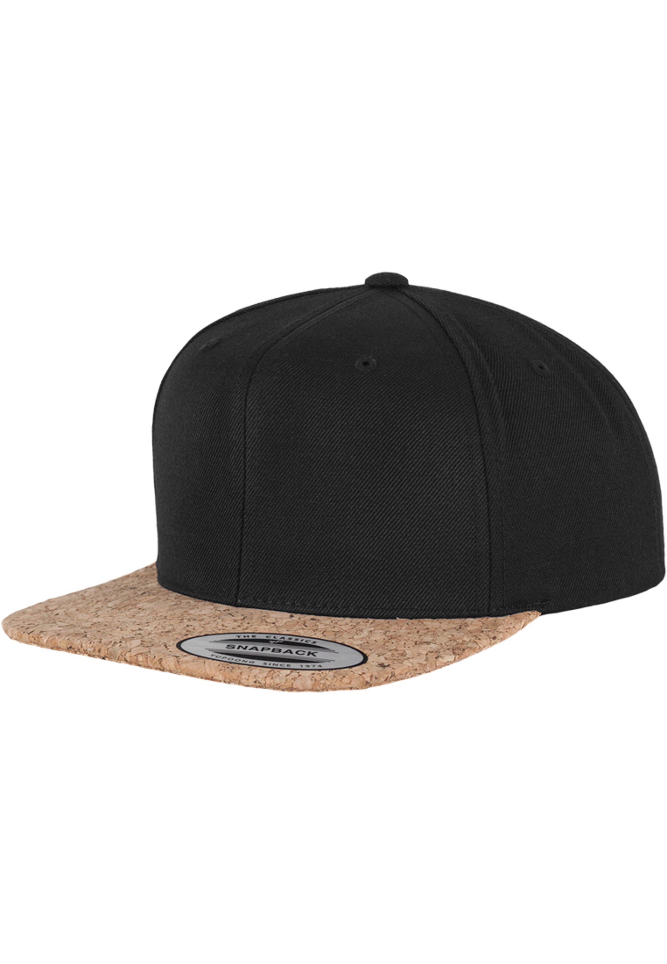 Flexfit Cap in Schwarz: Vorderseite