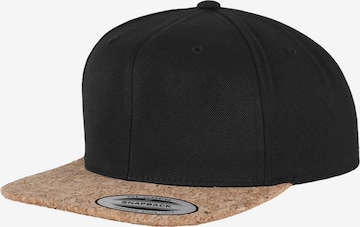 Casquette Flexfit en noir : devant