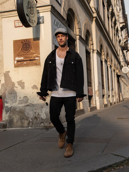 Daniel Fuchs - Cool Denim Street Look by DAN FOX APPAREL