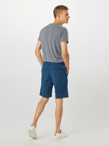 Regular Pantalon chino Superdry en bleu