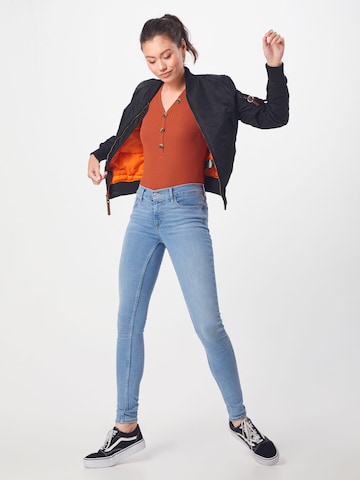 LEVI'S ® Úzky strih Džínsy '710™ Super Skinny' - Modrá