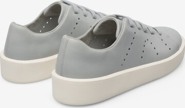 Sneaker bassa 'Courb' di CAMPER in grigio