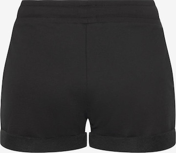 LASCANA Shorts in Schwarz