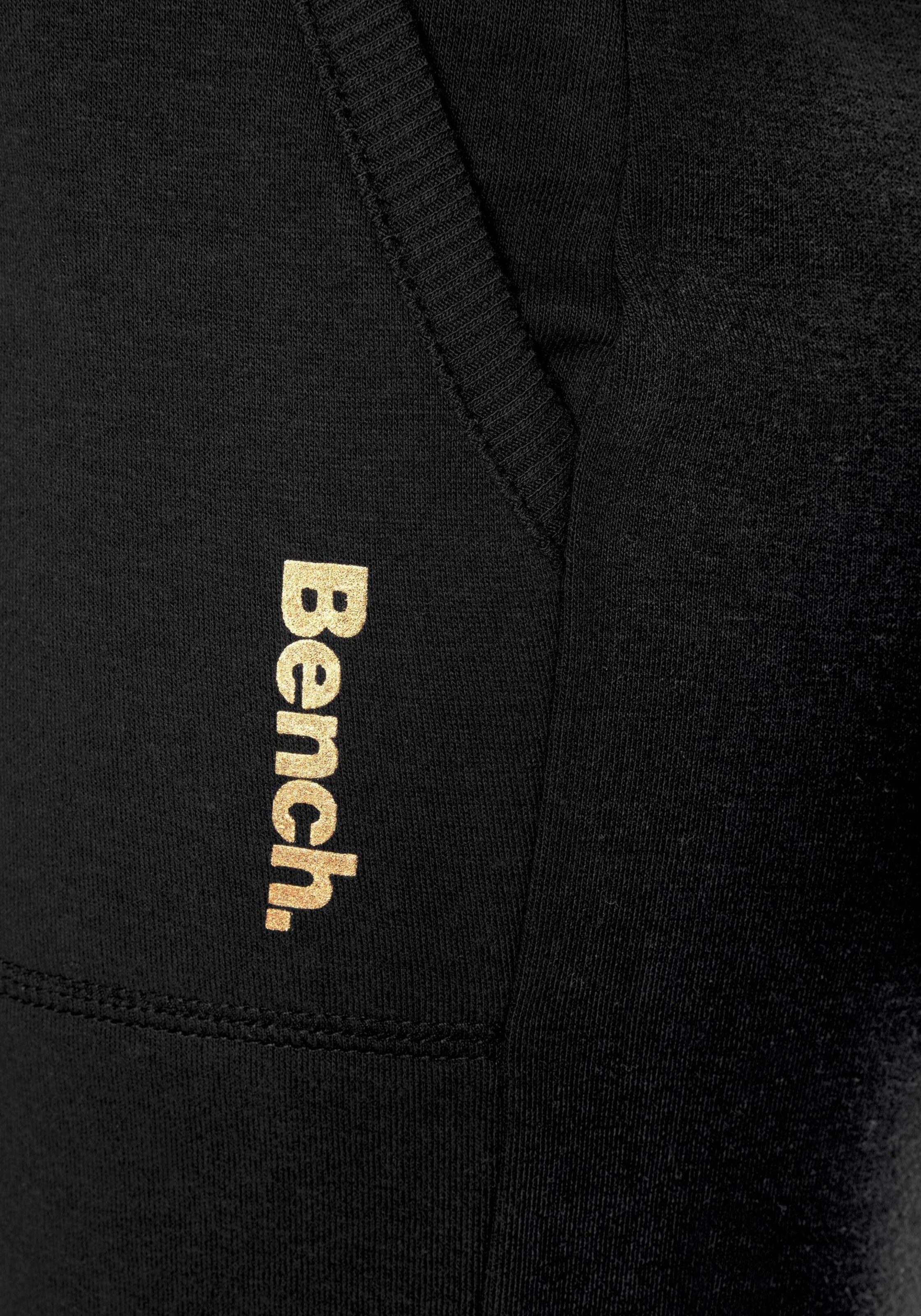 BENCH Tapered Loungehose in Schwarz