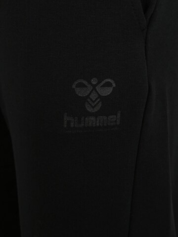 Hummel Tapered Workout Pants in Black