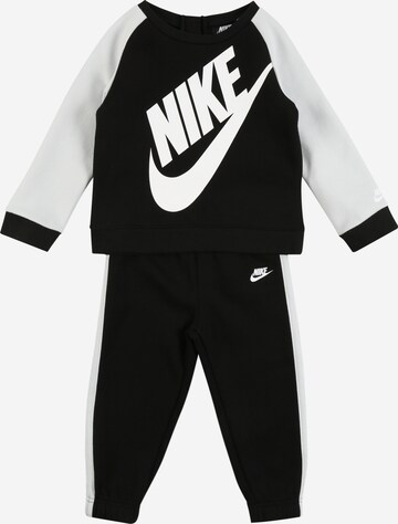 Nike Sportswear Jogginganzug in Schwarz: predná strana