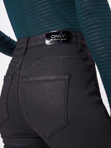 ONLY Skinny Jeans 'ONLFGOSH HW SK COATED LIFE JEANS SOO2034' in Schwarz