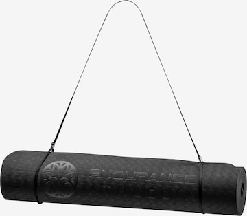Athlecia Mat 'Sharpness' in Black: front