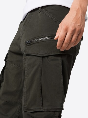 G-STAR Tapered Cargohose in Grau