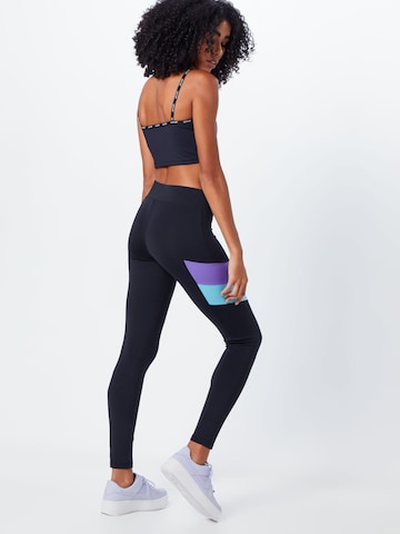 Urban Classics Skinny Leggings in Black