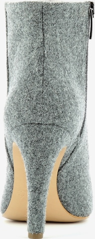 EVITA Ankle Boots in Grey