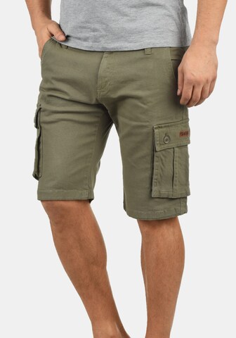 !Solid Regular Cargoshorts 'Laurus' in Grün: predná strana