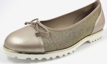 GABOR Ballet Flats in Gold: front