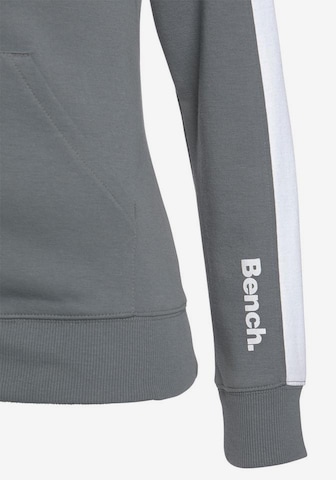 BENCH Sweatjacke in Grau