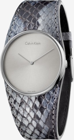 Calvin Klein Analoog horloge in Grijs: voorkant