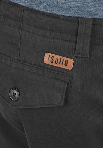 Regular Pantalon chino 'Lagoa' !Solid en noir