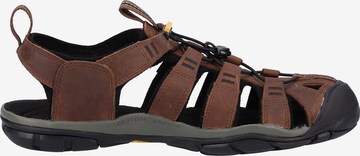 KEEN - Sandalias 'CLEARWATER CNX' en marrón