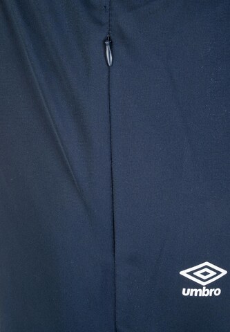 UMBRO Slimfit Trainingshose 'Club Essential' in Blau