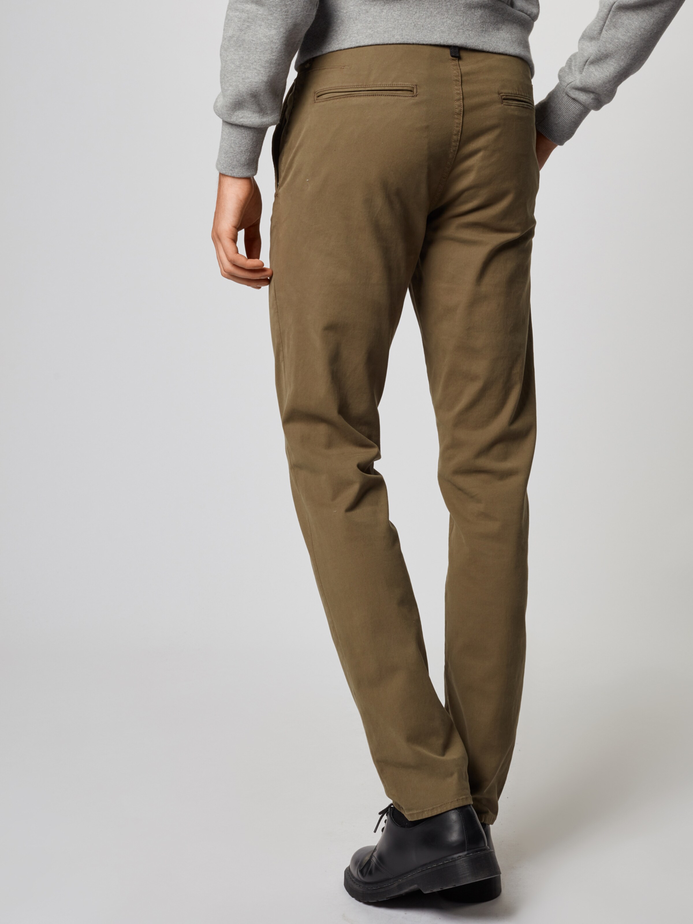 rag & bone Chinohose in oliv: Rückansicht