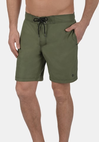 BLEND Board Shorts 'GOMES' in Green: front