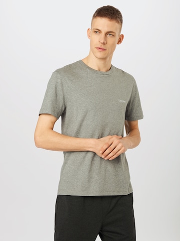 T-Shirt Calvin Klein en gris : devant