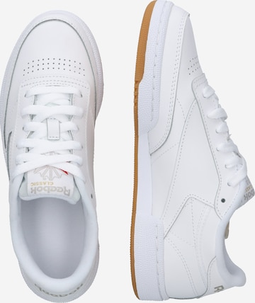 Sneaker low 'CLUB C 85' de la Reebok pe alb