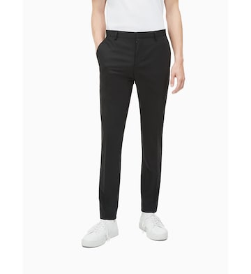 Calvin Klein Regular Pleated Pants in Black: front