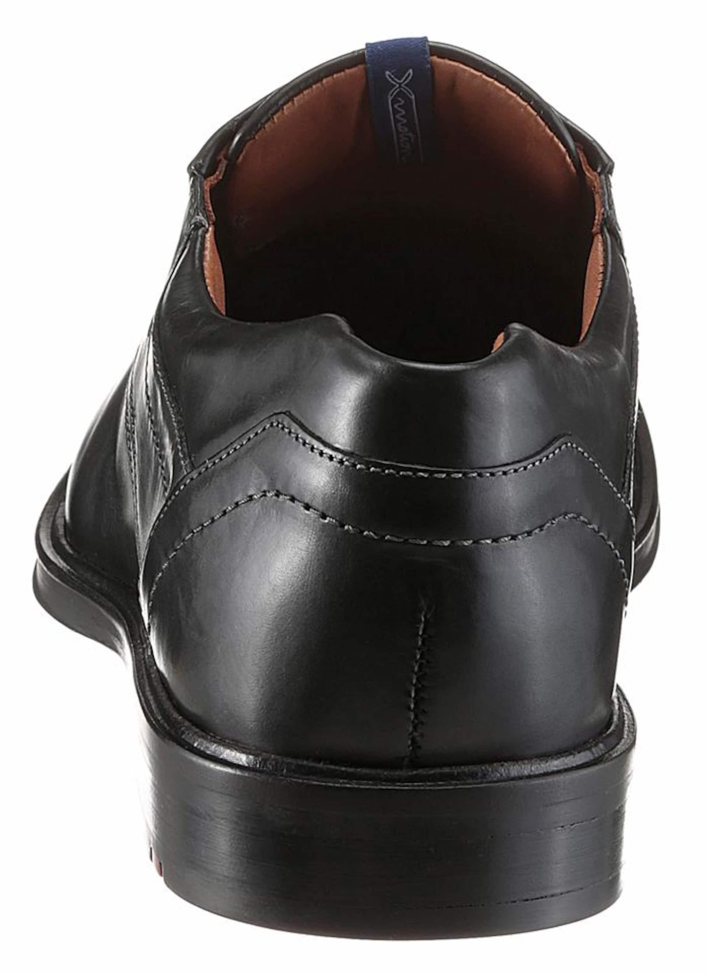 LLOYD Δετό παπούτσι σε μαύρο