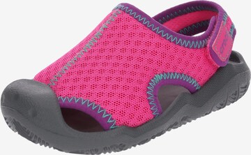 Crocs Buty otwarte 'Swiftwater' w kolorze różowy: przód