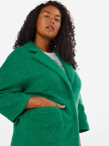 Guido Maria Kretschmer Curvy Between-seasons coat 'Paula' in Green