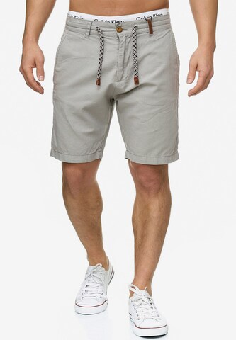 INDICODE JEANS Regular Shorts 'Bowmanville' in Grau: predná strana