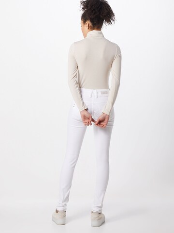 Skinny Jeans 'Julita X' di LTB in bianco