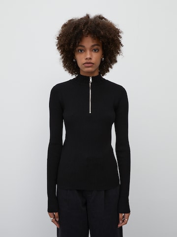 EDITED Sweater 'Alison' in Black: front