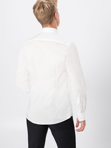 OLYMP - Slim Fit Camisa clássica em branco: atrás