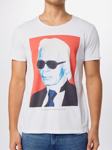 EINSTEIN & NEWTON Regular fit T-shirt 'King' i vit: framsida