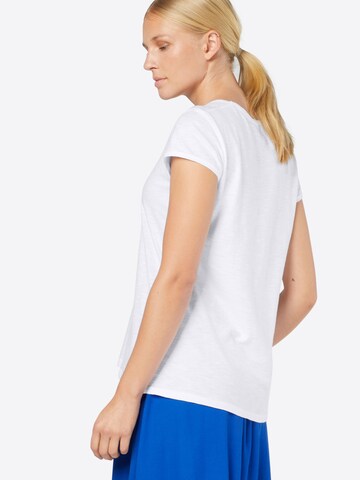 T-shirt 'AVIVI' DRYKORN en blanc : derrière