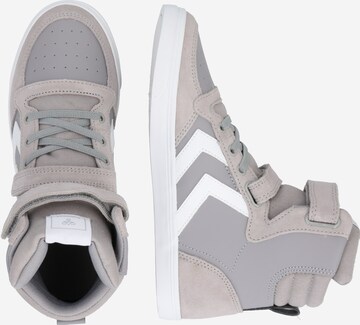 Hummel Trainers 'Slimmer Stadil' in Grey