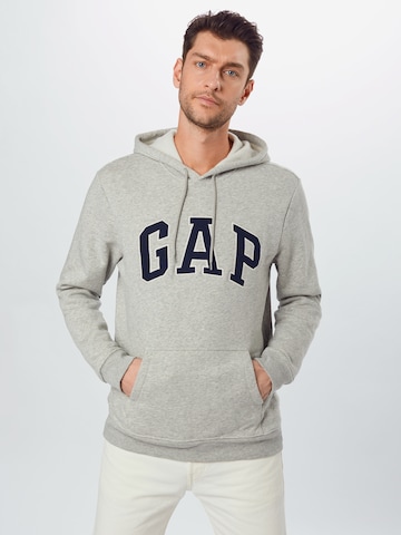 GAP Суичър 'FLEECE GAP ARCH' в сиво: отпред