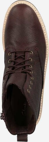 CLARKS Veterlaarsjes 'Trace Pine' in Rood