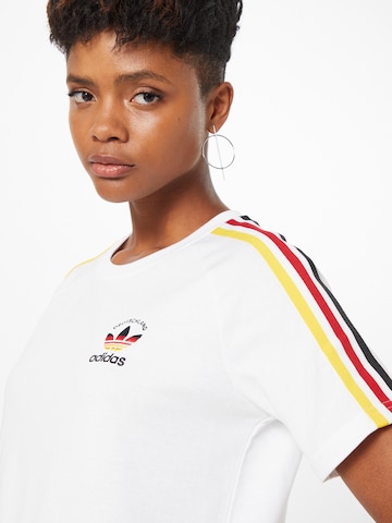 ADIDAS ORIGINALS Klänning i vit
