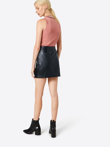 Urban Classics Skirt in Black: back