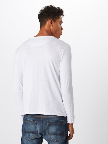 Coupe regular T-Shirt 'Mls Cheese' Key Largo en blanc : derrière