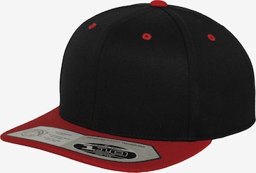 Casquette '110 Fitted' Flexfit en noir : devant