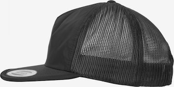 Flexfit Cap 'Unstructured Trucker' in Schwarz