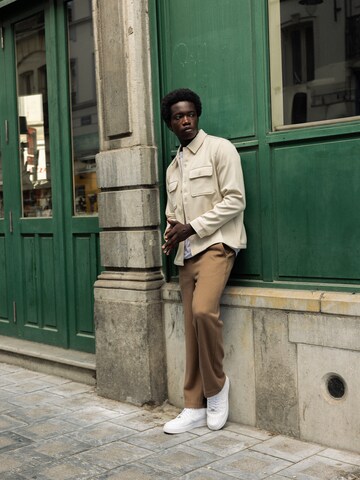 Casual Light Beige Shacket Look by DAN FOX APPAREL